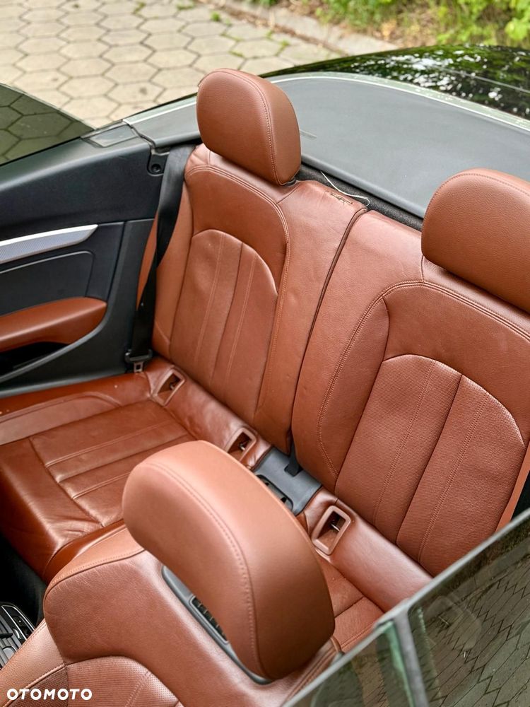 Audi A5 Cabrio - 34