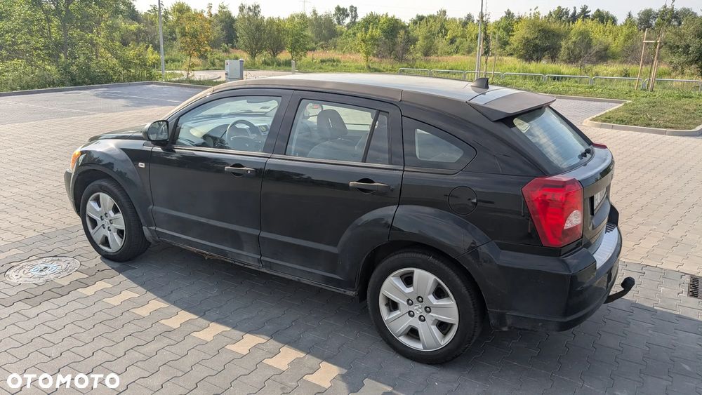 Dodge Caliber - 4