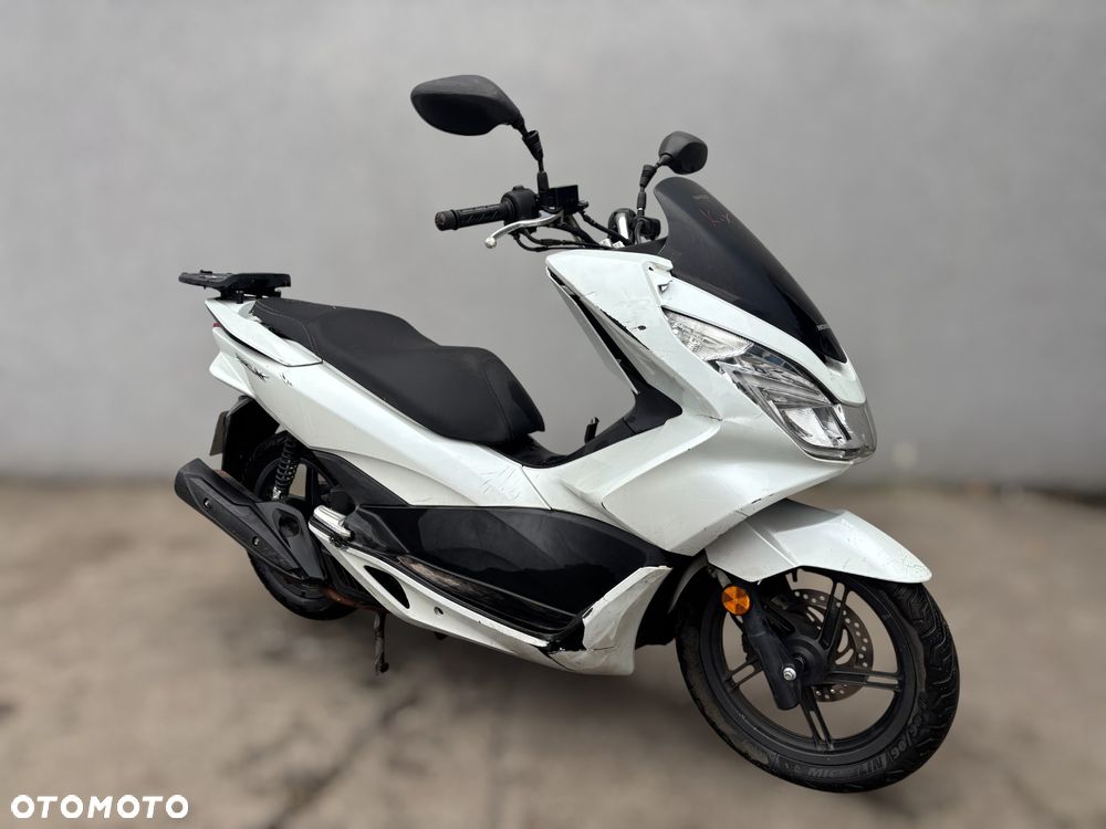 Honda PCX - 1