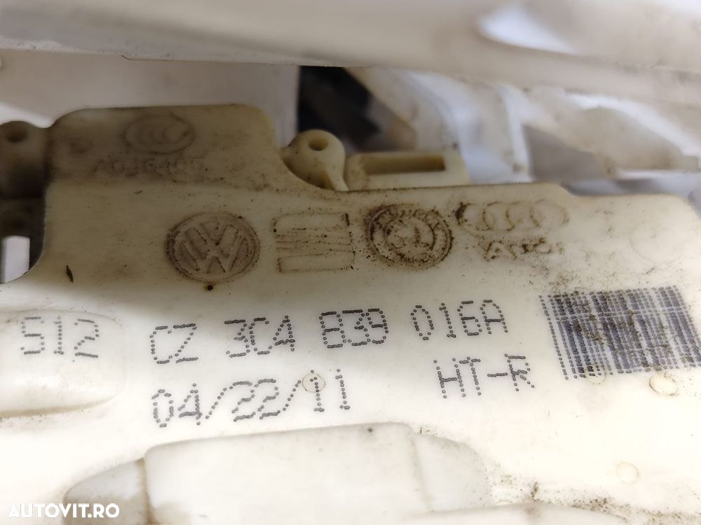 Broasca spate dreapta maner exterior 3c4839016a Volkswagen VW Tiguan - 3