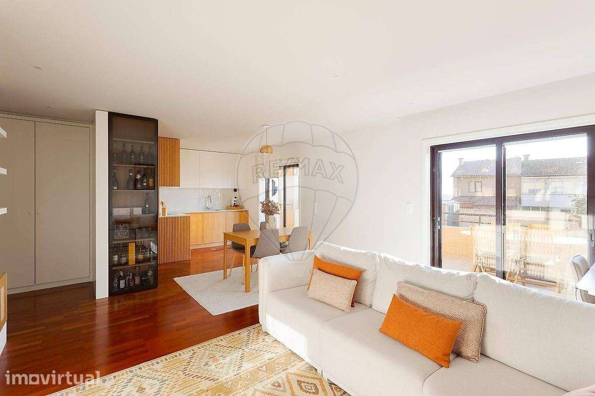 APARTAMENTO T2 LUXO - LAVRA, MATOSINHOS - Grande imagem: 2/17
