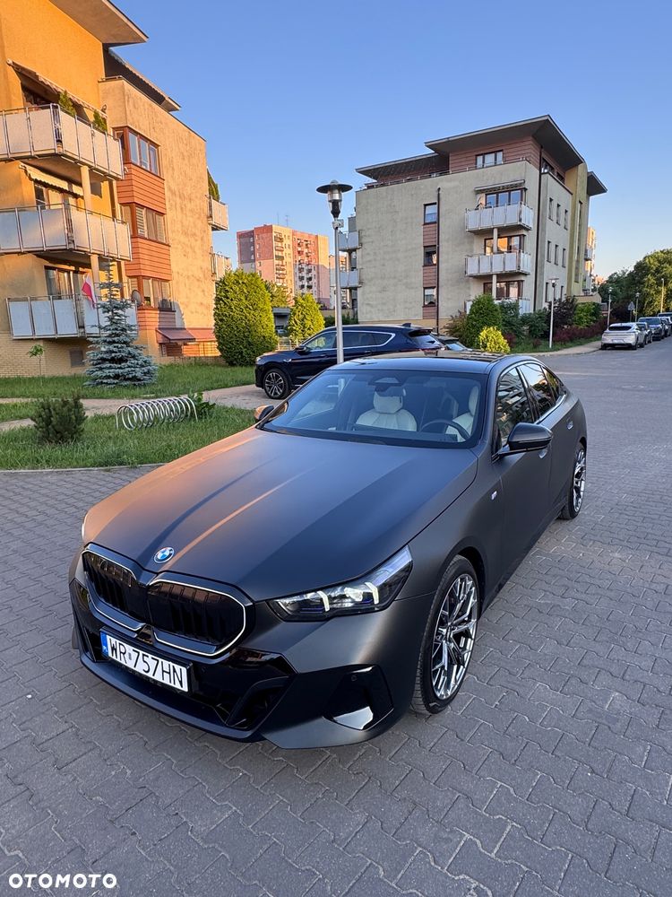 BMW Seria 5 520d mHEV M Sport - 3