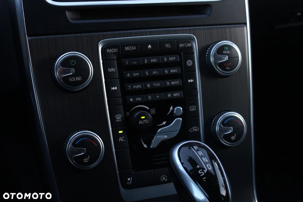 Volvo V60 T5 Geartronic - 15