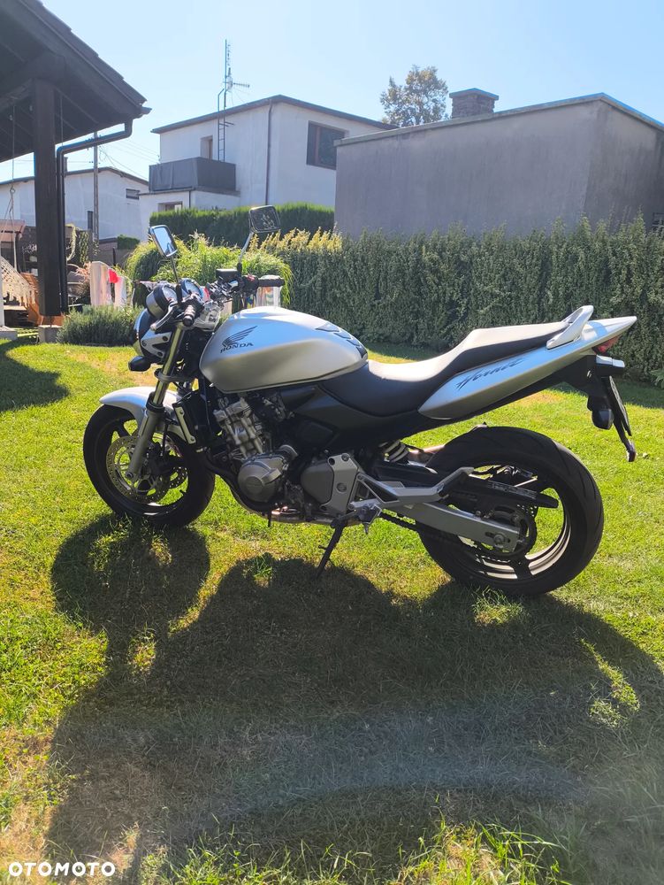 Honda Hornet - 4