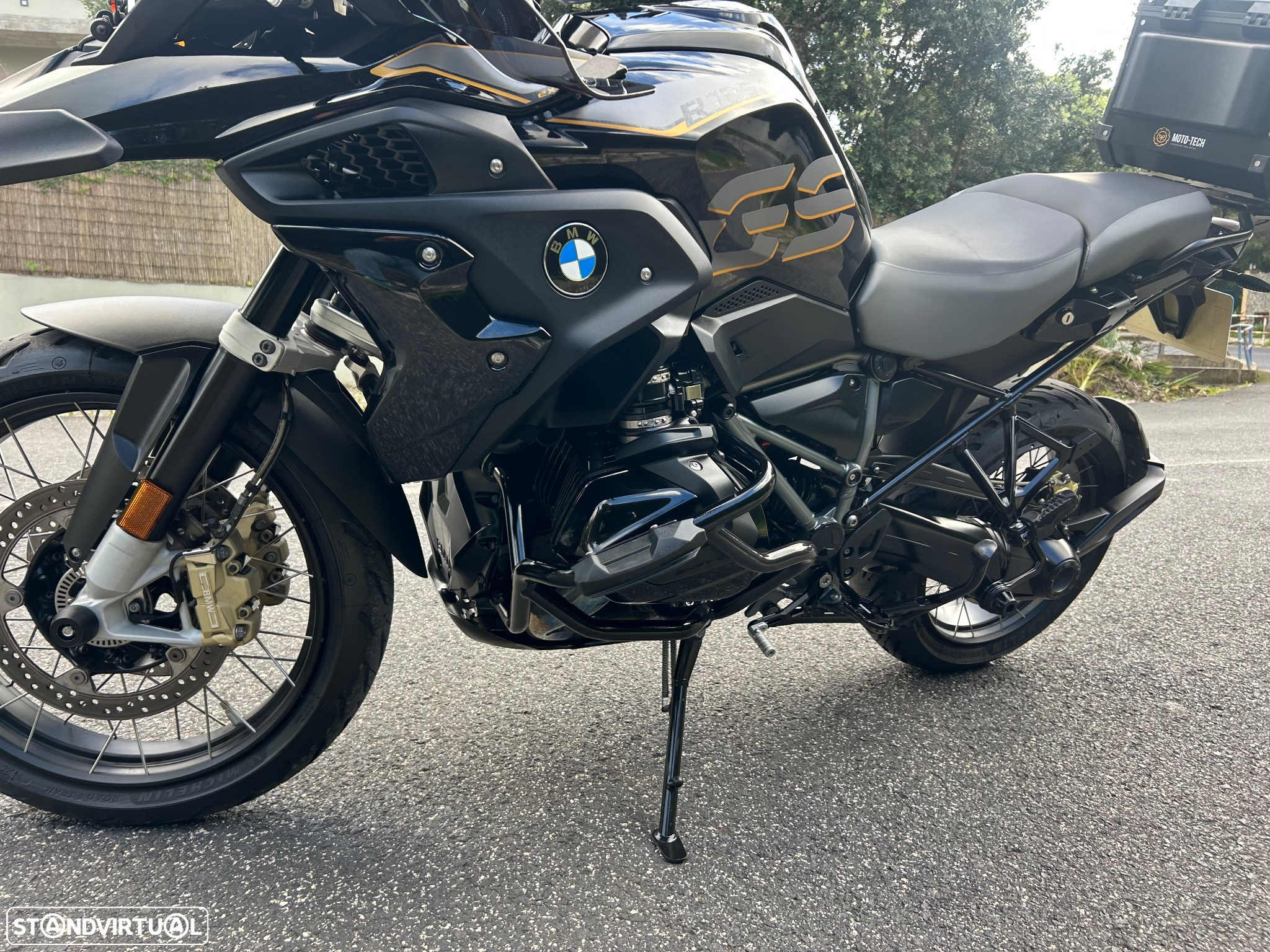 BMW R 1250 GS Exclusive Versão Low - 11