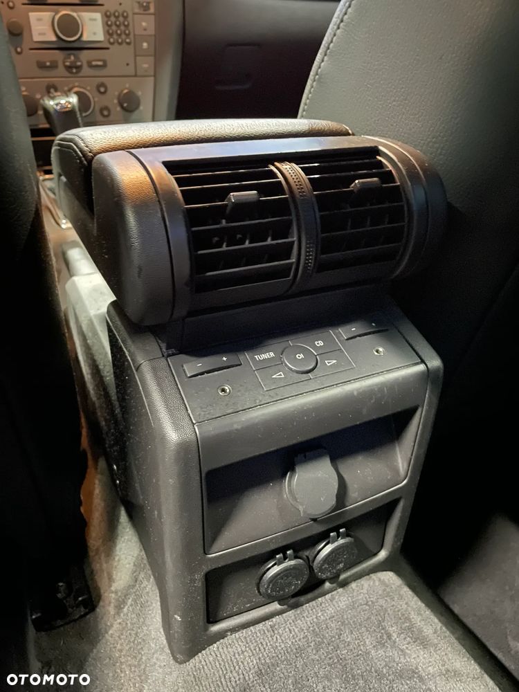 Opel Vectra 2.0 T Cosmo - 24