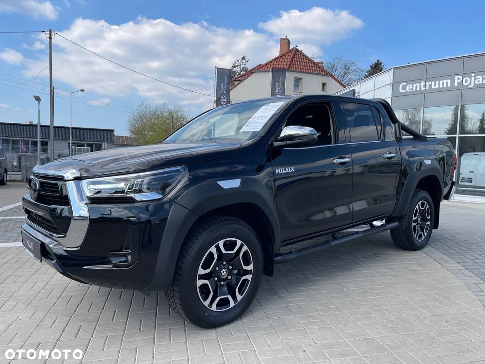 Toyota Hilux 2.8 D-4D Double Cab Invincible Sport 4x4 - 9