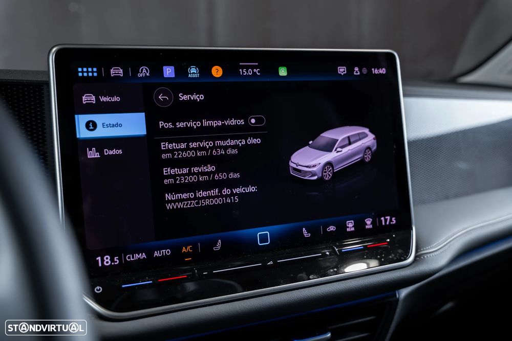 VW Passat Variant 2.0 TDi Business DSG - 21