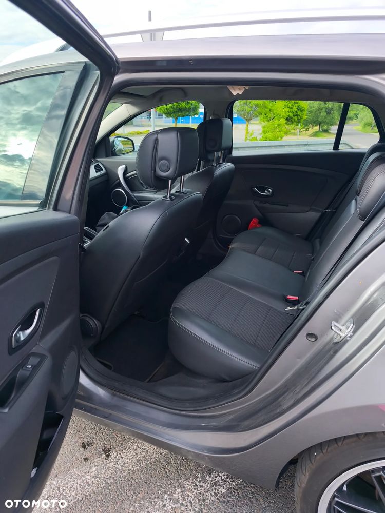 Renault Megane TCe 130 Expression - 9