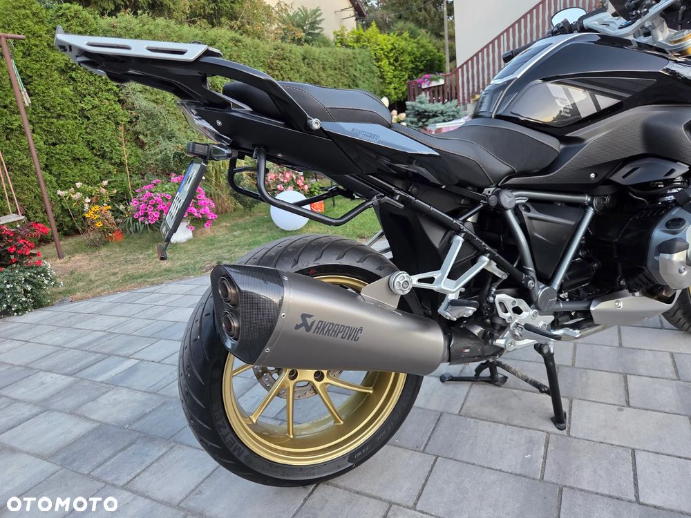 BMW R - 26