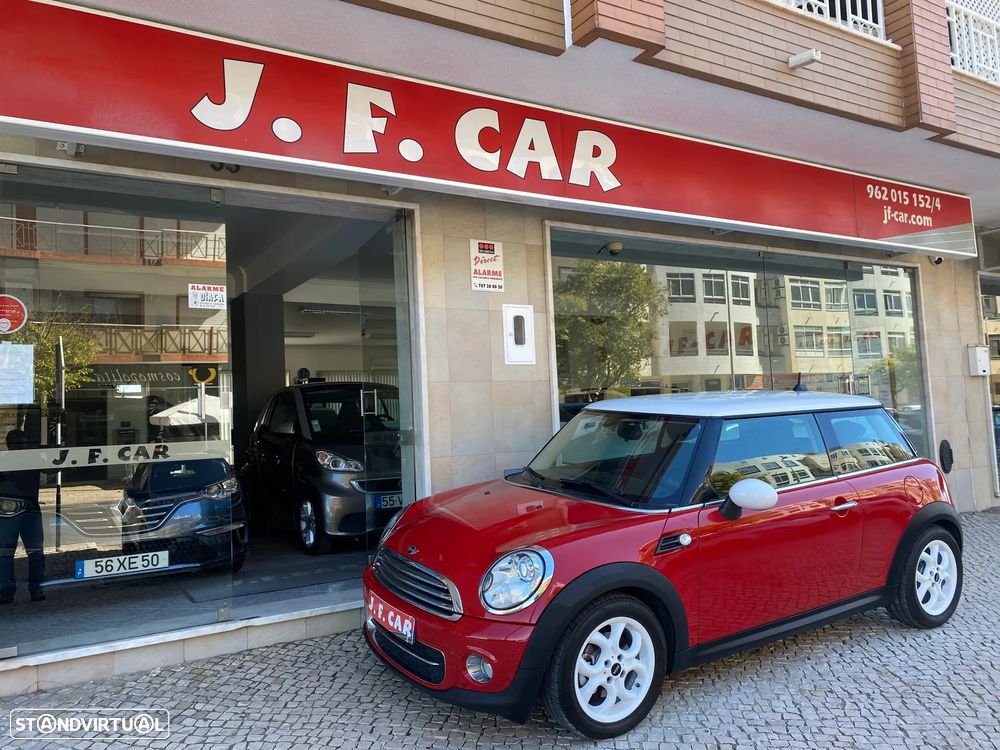 MINI 3 Portas Cooper D - 9