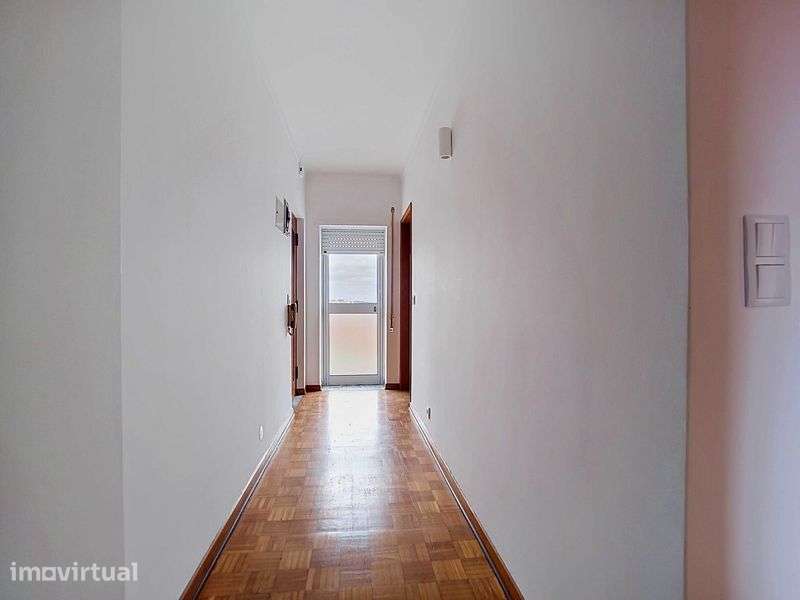 Apartamento T2 arrenda - Grande imagem: 4/11