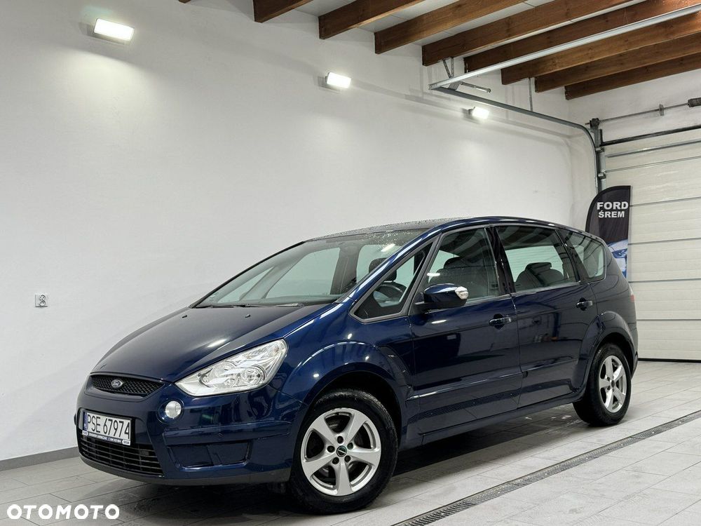 Ford S-Max - 12
