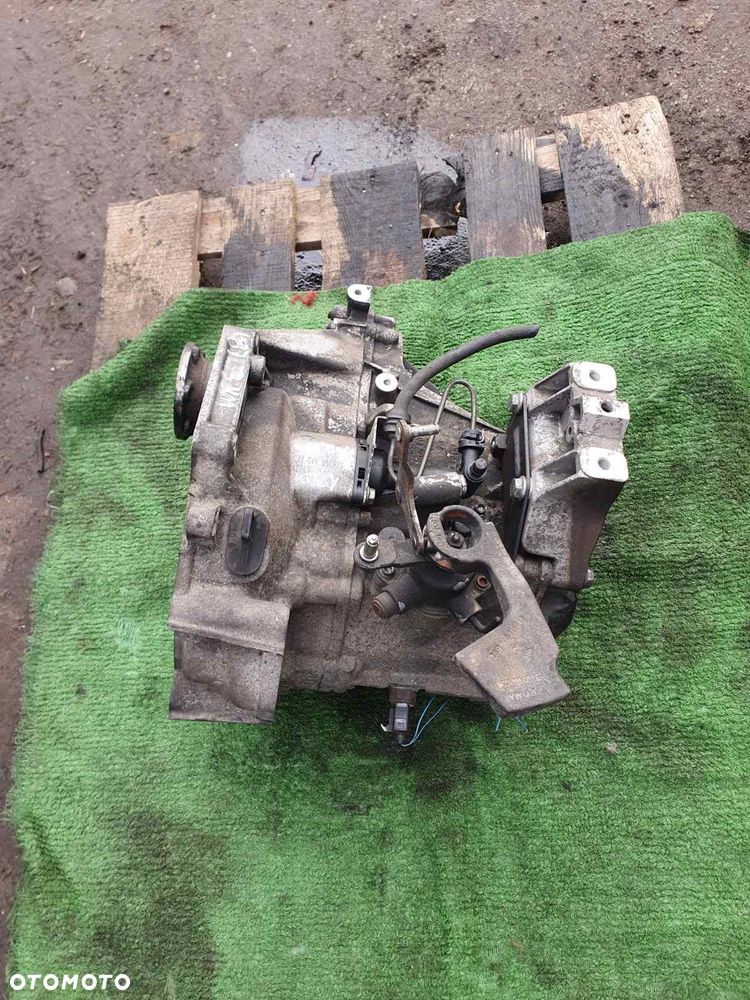 SKRZYNIA BIEGÓW GVY 1.6 VW AUDI SEAT SKODA MANUALNA - 3