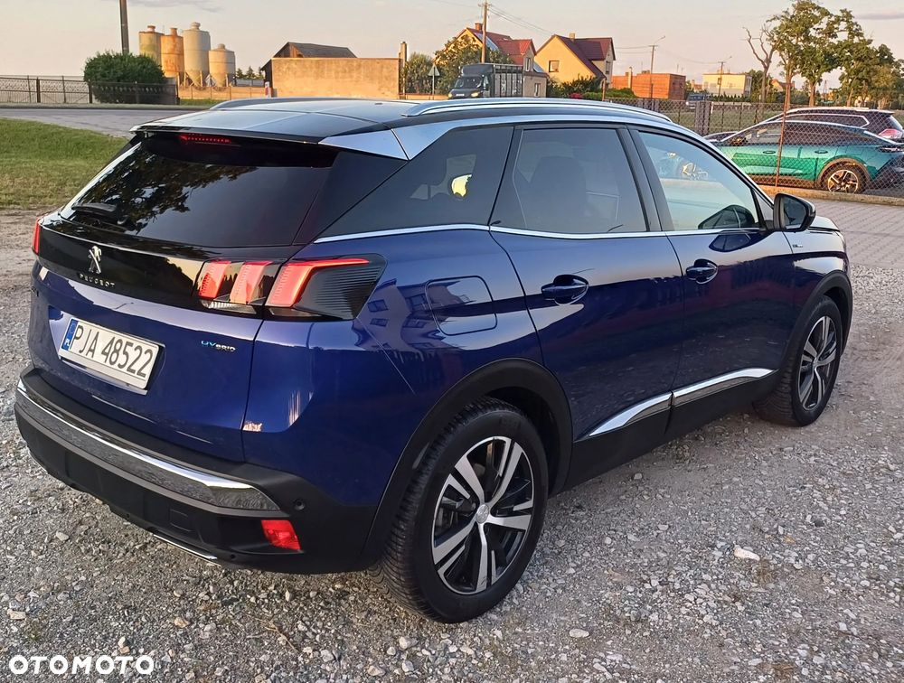 Peugeot 3008 1.6 PureTech HYbrid GT Line S&S EAT8 - 4