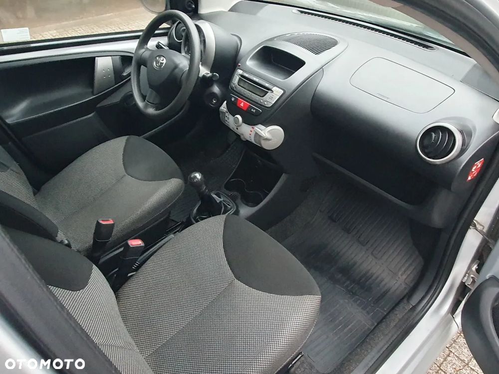 Toyota Aygo 1.0 VVT-i Easy A/C - 13