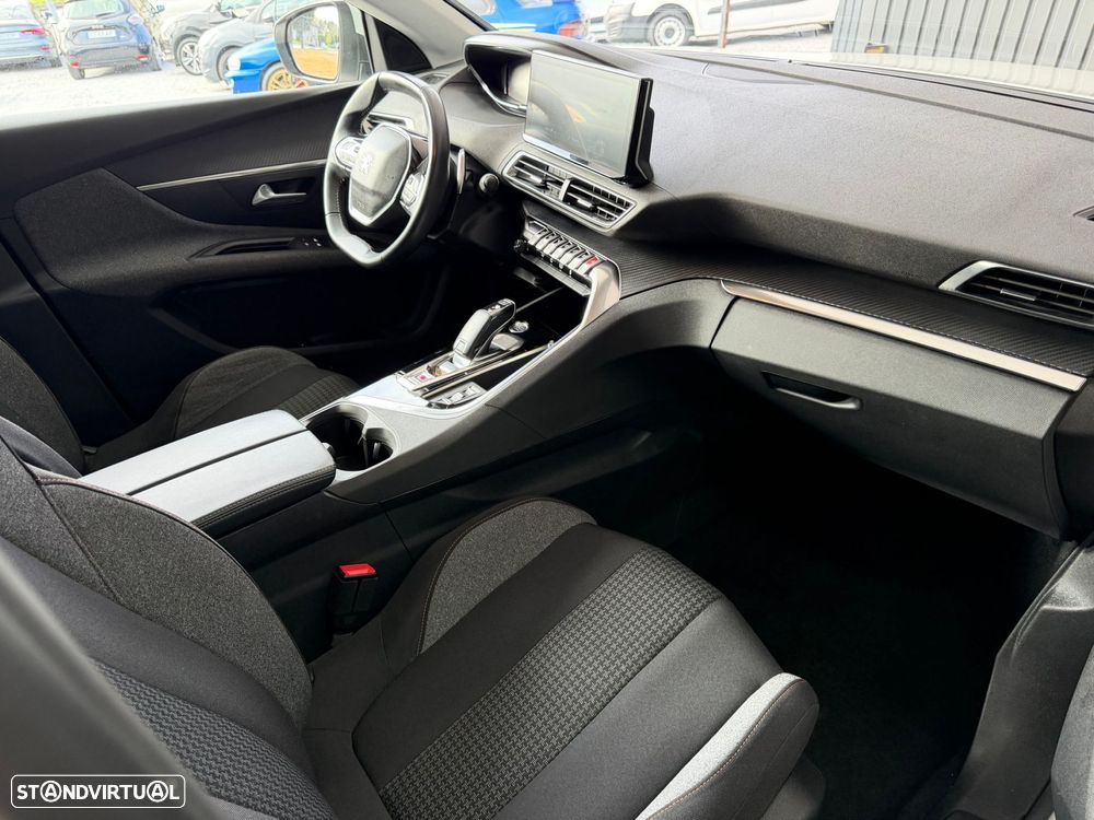 Peugeot 3008 PureTech 130 Stop & Start GPF EAT8 Active Business-Pack - 14