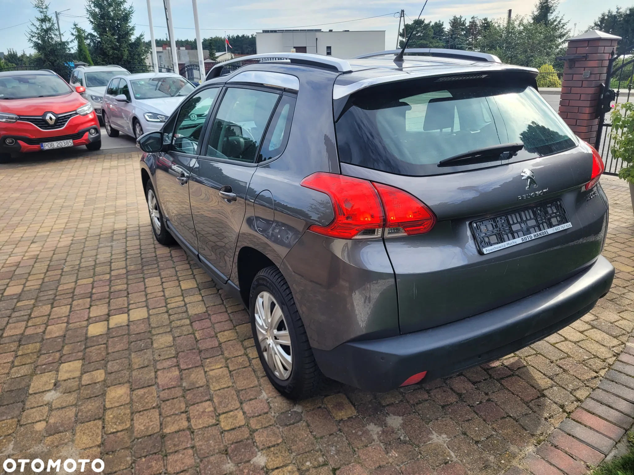 Peugeot 2008 1.2 Pure Tech Active - 5