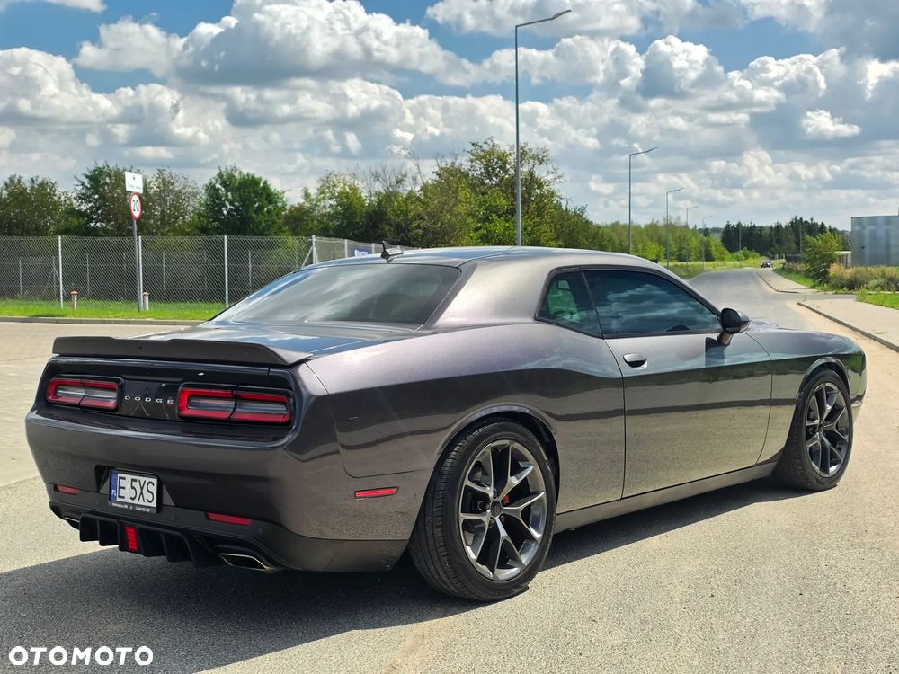 Dodge Challenger 3.6 SXT Plus - 8