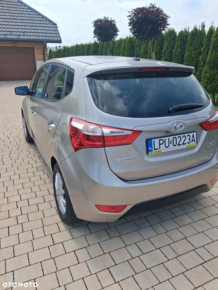 Hyundai ix20 1.6 Premium - 4