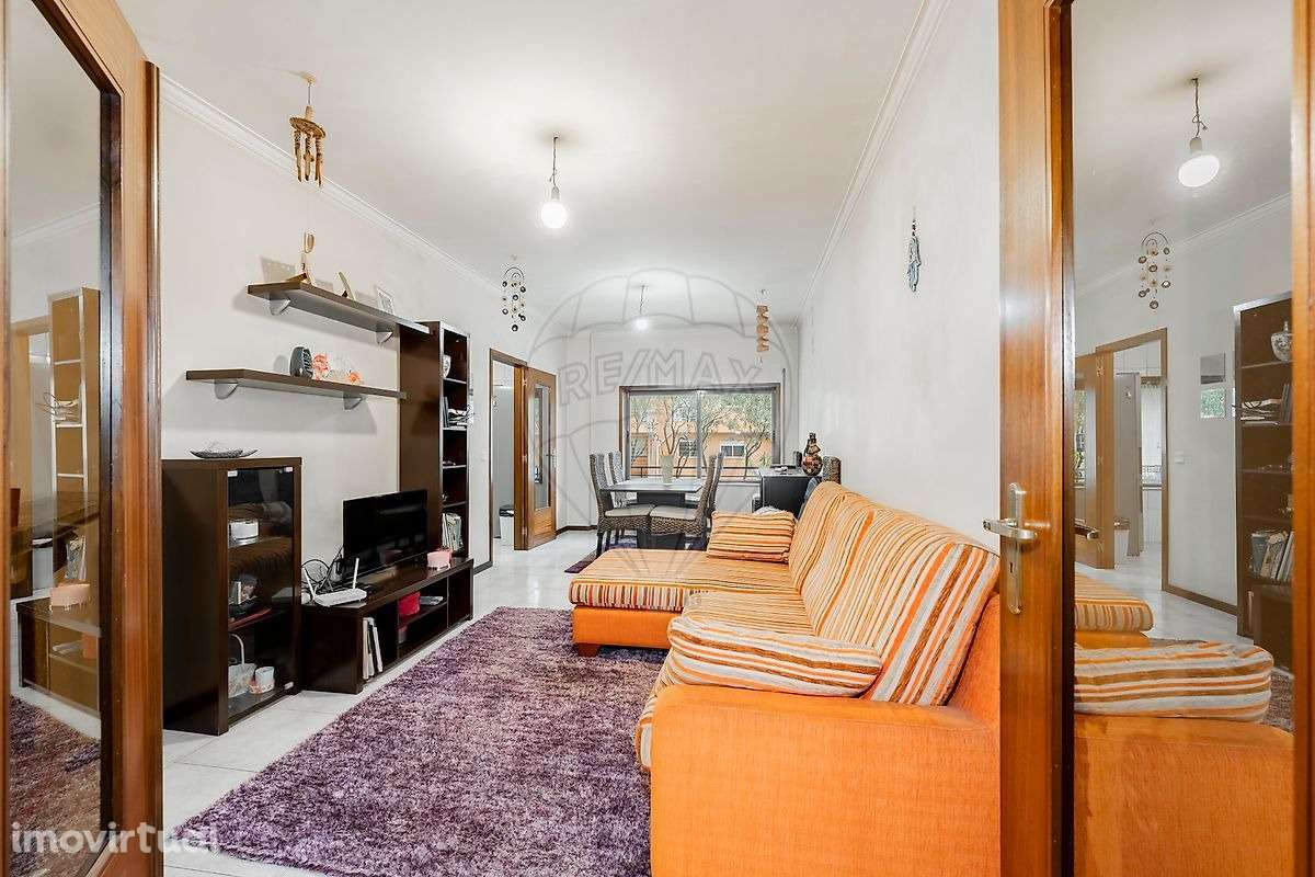 Apartamento T2 com suíte e garagem fechada em São Vítor, Braga - Grande imagem: 4/24