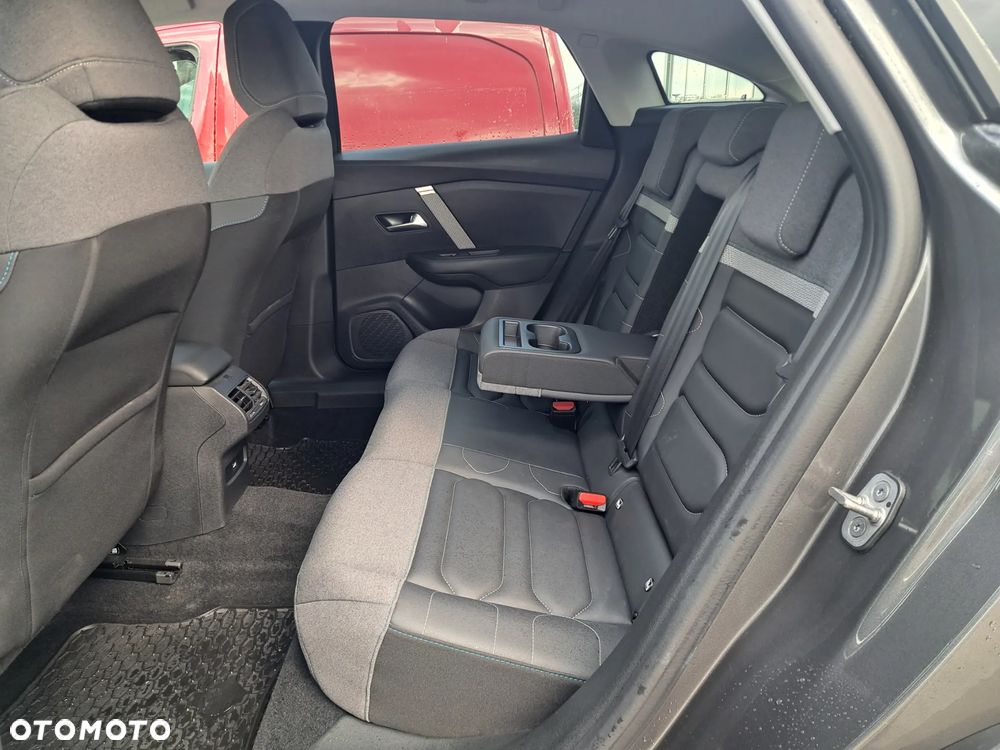 Citroën C4 1.2 PureTech Max S&S - 13