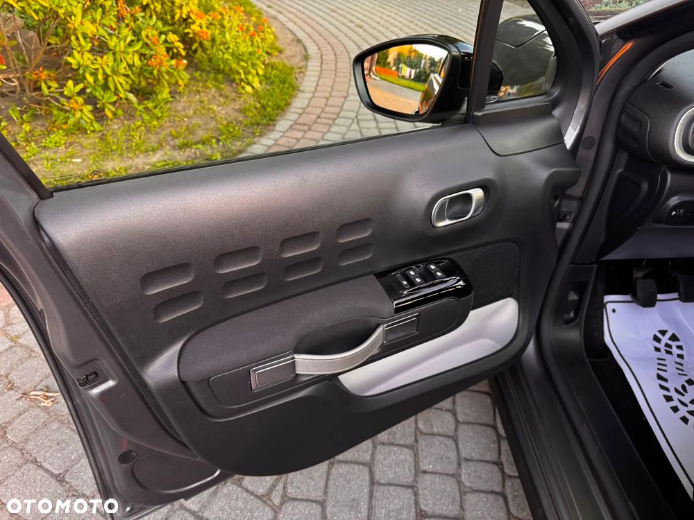 Citroën C3 BlueHDi 100 S&S SHINE - 34