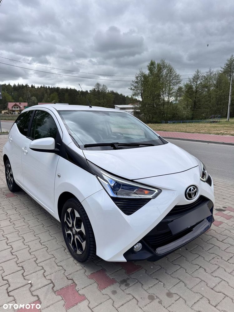 Toyota Aygo 1.0 VVT-i JBL Edition - 2