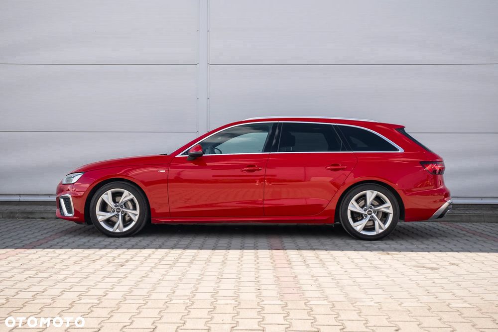 Audi A4 Avant 40 TFSI quattro S tronic - 6