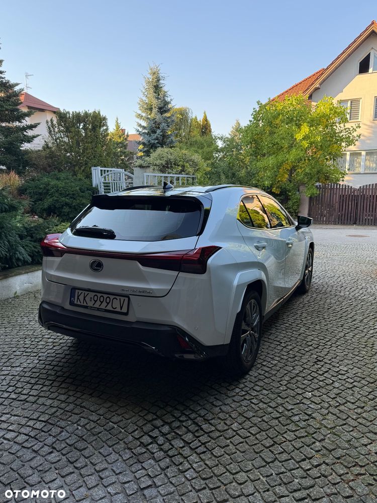 Lexus UX 250h GPF F Sport Edition AWD - 7