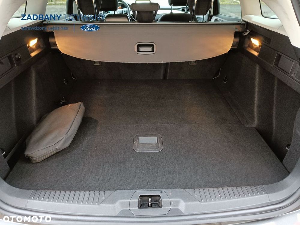 Ford Focus 1.5 EcoBlue STart-Stopp-System TITANIUM - 7