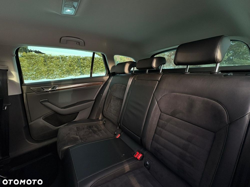 Skoda Superb 2.0 TSI 4x4 Scout DSG - 6