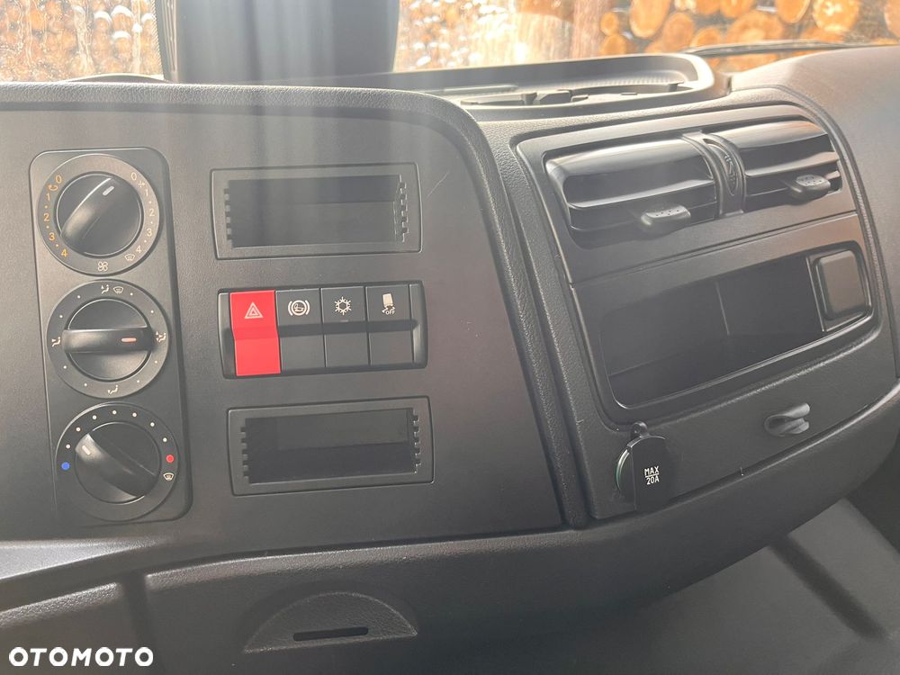Mercedes-Benz ATEGO 1524L KONTENER 7.25 m | 3 Osobowy | EURO-6 - 12