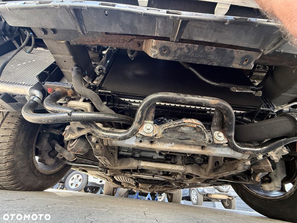 Land Rover Range Rover TDV6 HSE - 16