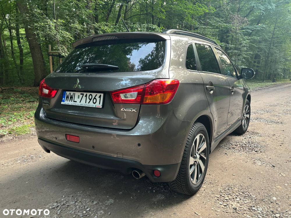 Mitsubishi ASX 1.6 Blue Sky Edition - 9