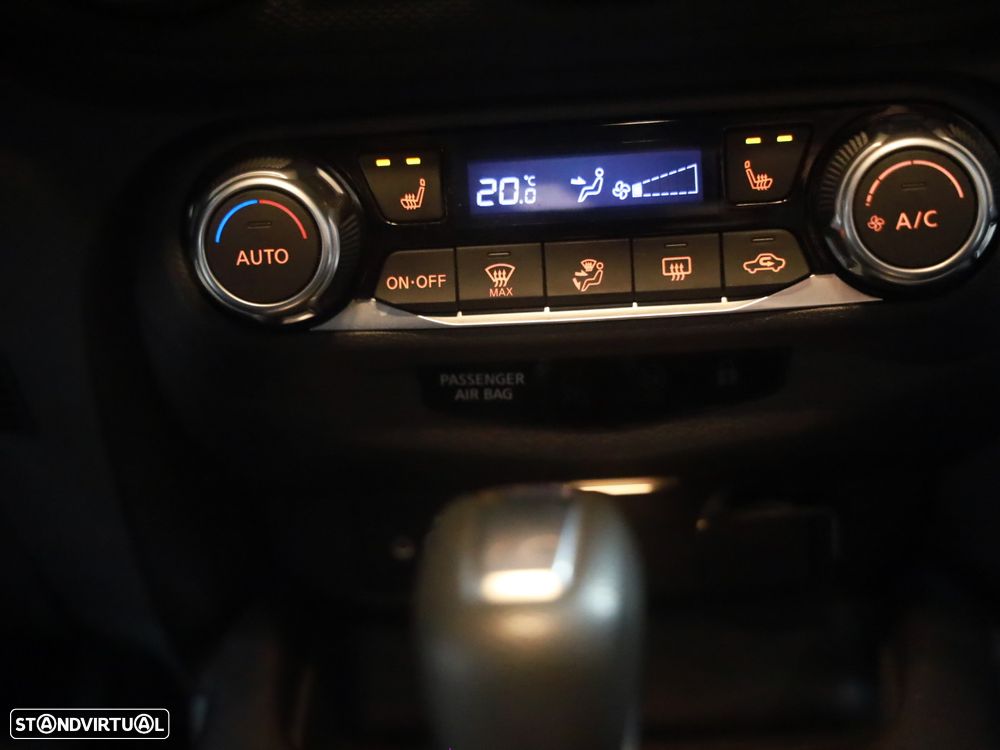 Nissan Juke 1.0 DIG-T N-Connecta DCT - 15