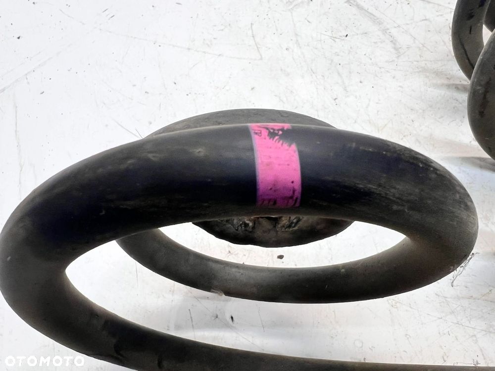 SPRĘŻYNA TYŁ VW SHARAN 19X250MM - 3