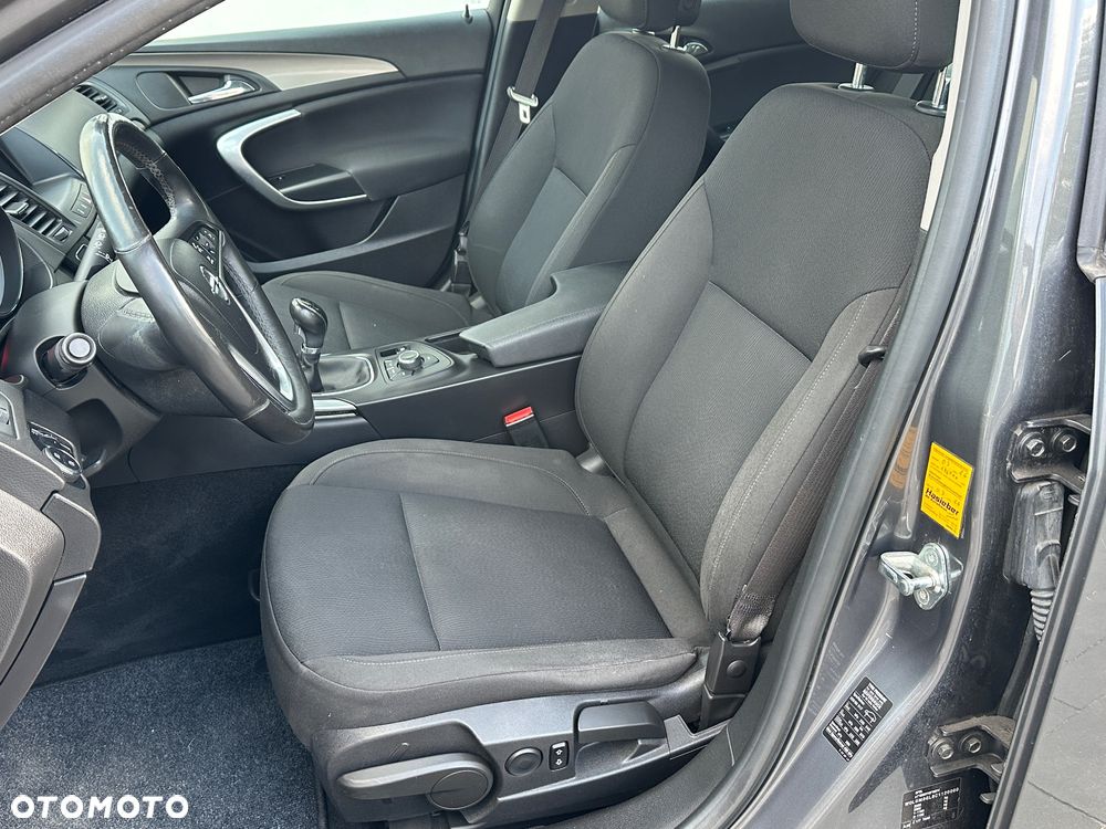 Opel Insignia - 14