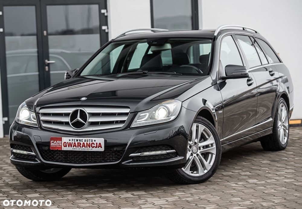 Mercedes-Benz Klasa C 200 T (BlueEFFICIENCY) 7G-TRONIC Avantgarde - 4