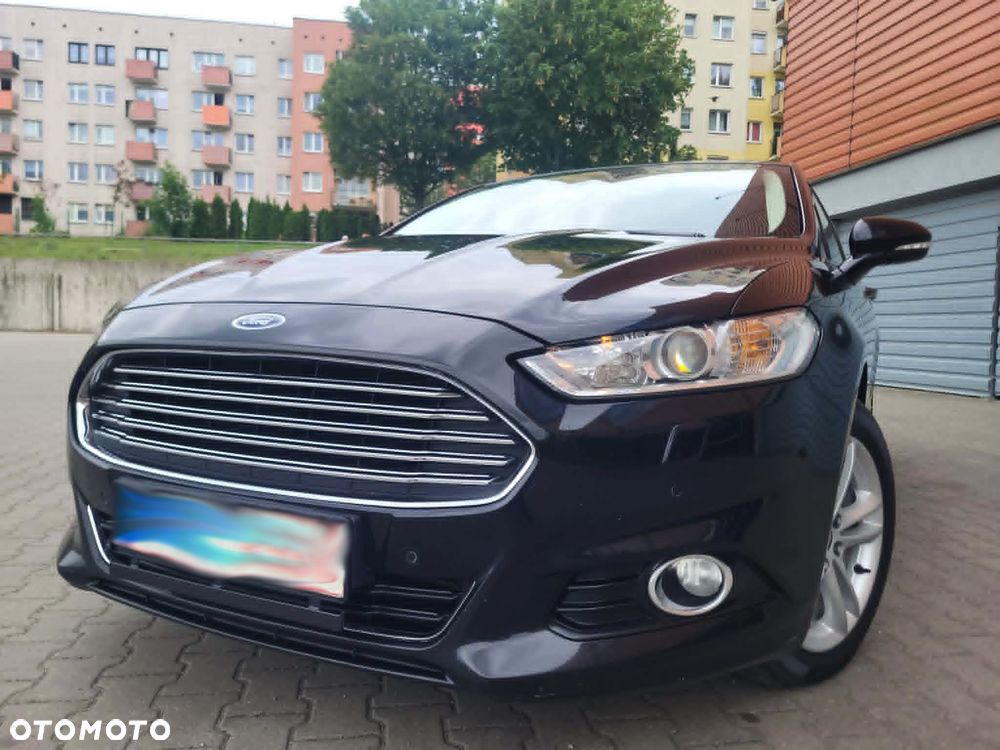 Ford Mondeo 2.0 TDCi STart-Stopp Titanium - 4