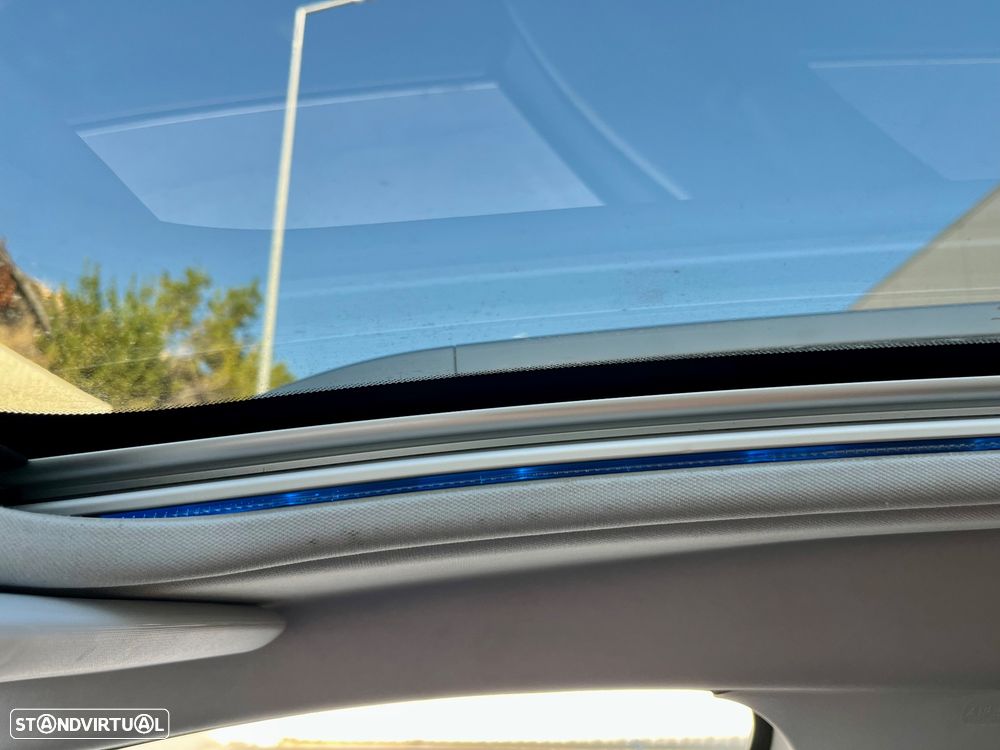 Peugeot 2008 1.2 PureTech Style - 25