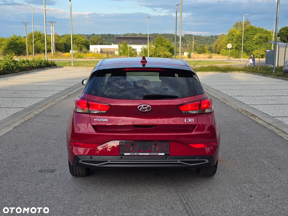 Hyundai i30 1.6 CRDI Trend - 3