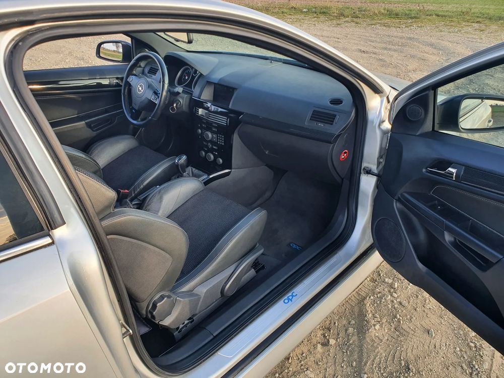 Opel Astra OPC - 10