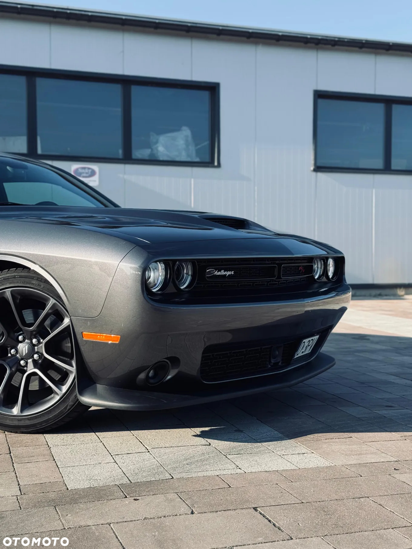 Dodge Challenger 6.4 Scat Pack - 2