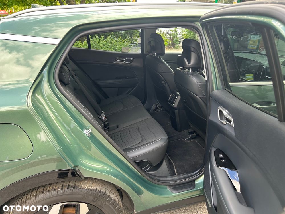 Kia Sportage 1.6 T-GDI PHEV Business Line 4WD - 17