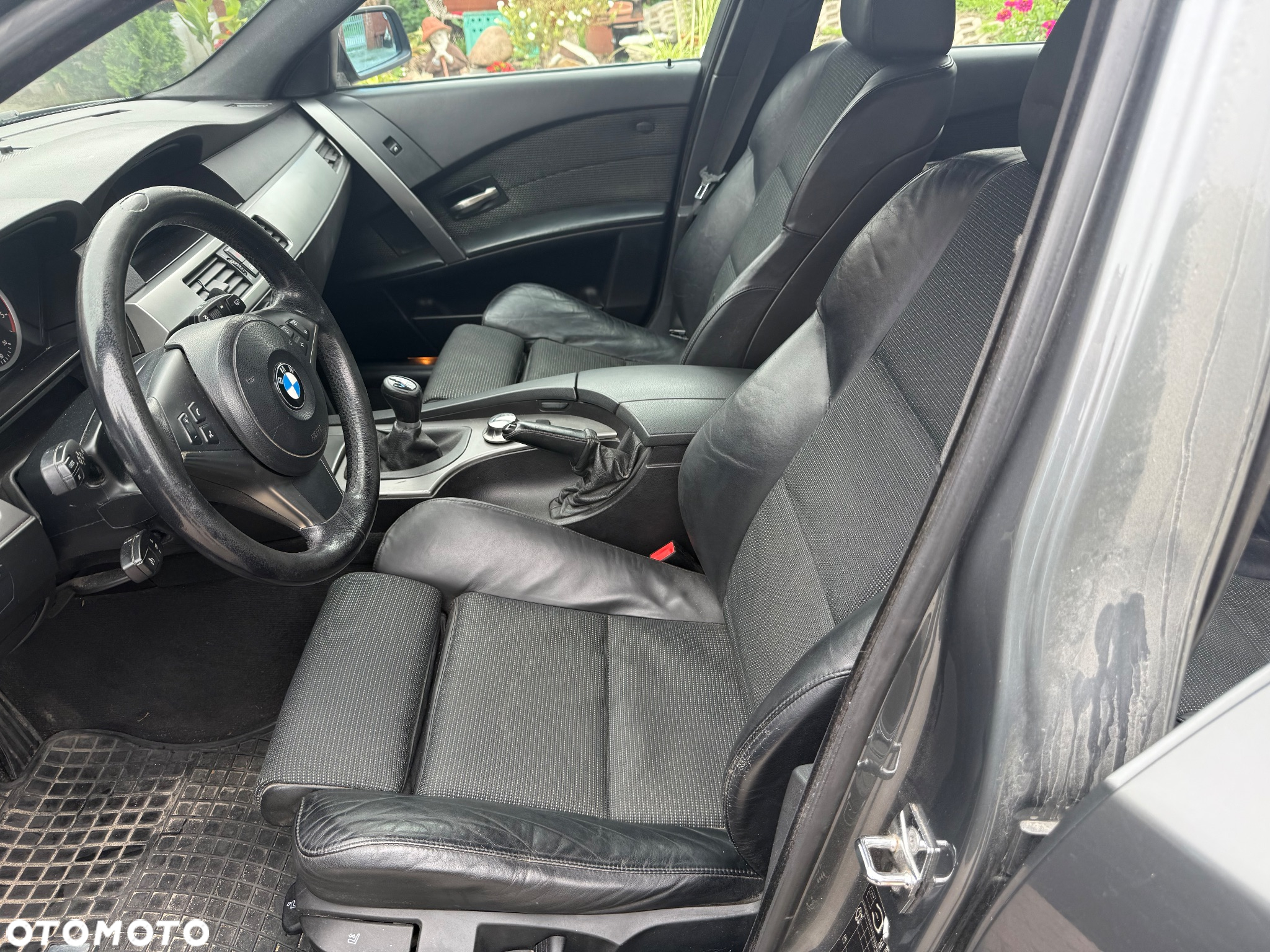 BMW Seria 5 525d - 6