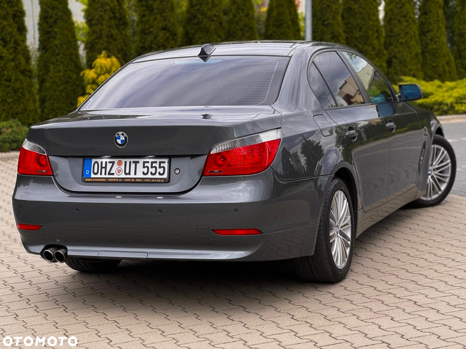 BMW Seria 5 545i - 21