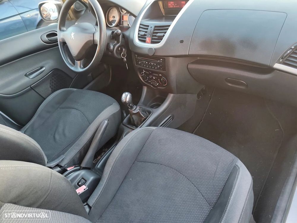 Peugeot 206+ 1.1 Trendy - 13