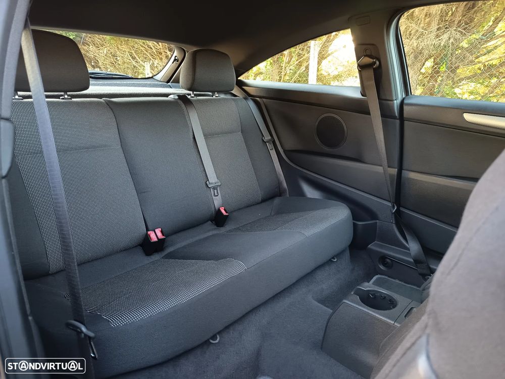 Opel Astra GTC 1.7 CDTI ecoFLEX - 16