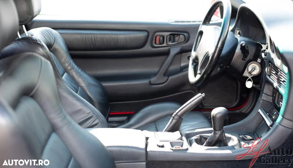 Mitsubishi 3000 GT Standard - 10